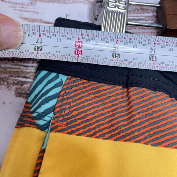 SAXX 32 Mens Multicolor Ballpark Pouch Betawave 2N1 Boardie 19” Board Shorts - Picture 5 of 8